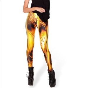 Blackmilk Giant Ring Leggings